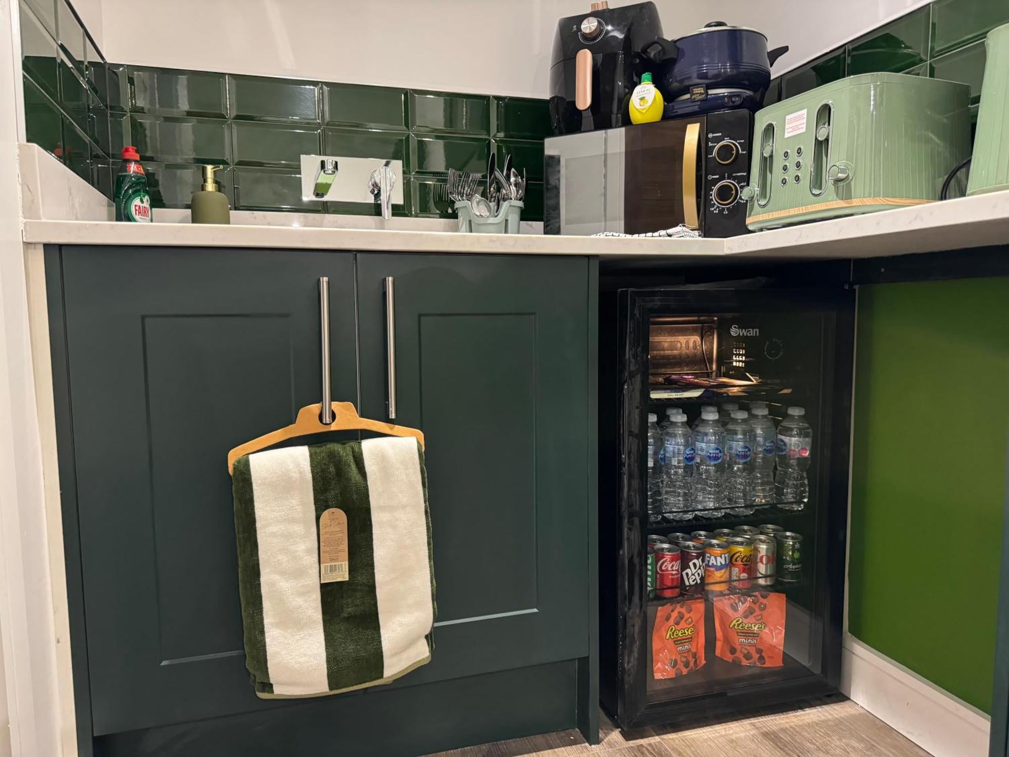 Southgate Luxury Apartments Elland Bagian luar foto