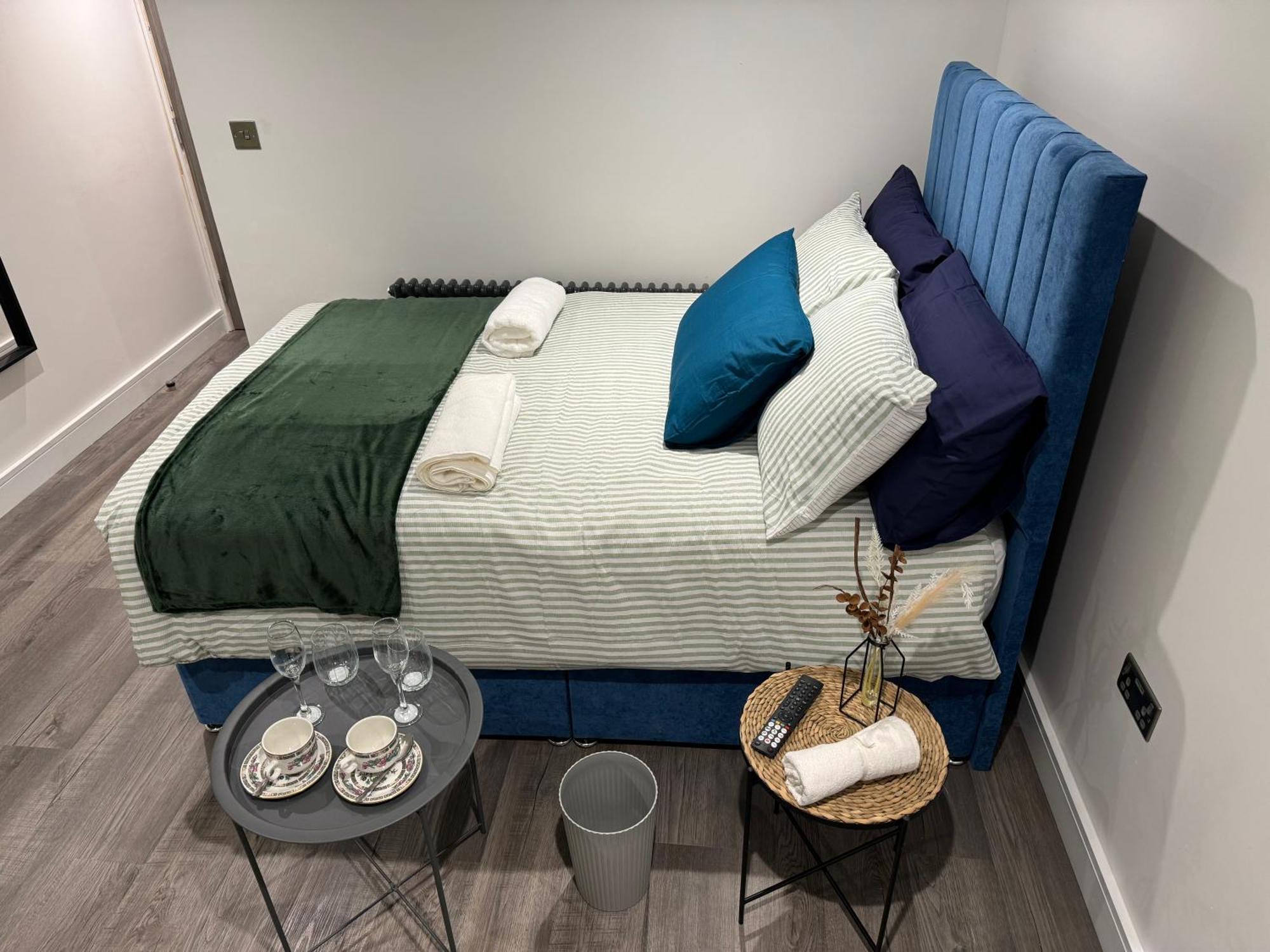 Southgate Luxury Apartments Elland Bagian luar foto