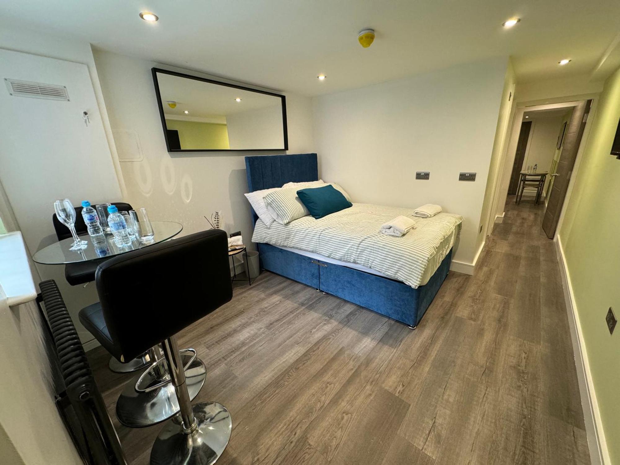 Southgate Luxury Apartments Elland Bagian luar foto