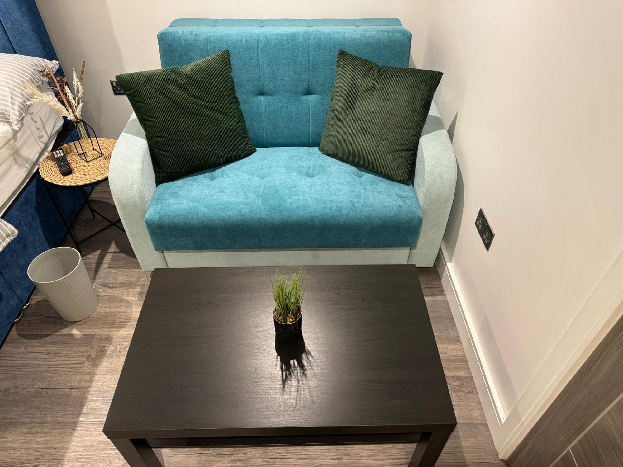 Southgate Luxury Apartments Elland Bagian luar foto